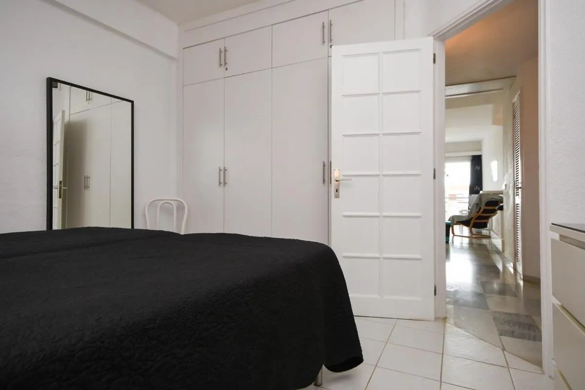 Club Atlantis 28 - One Bed Apartment Costa Adeje