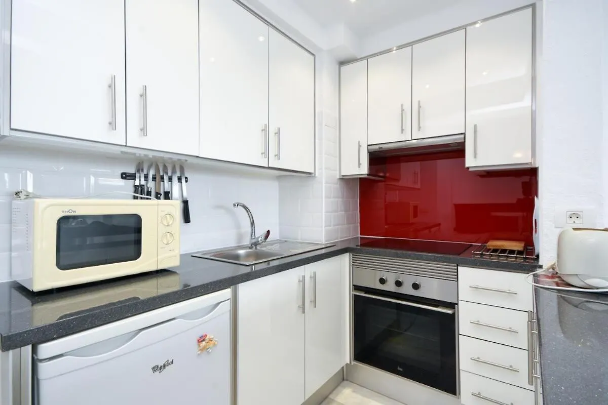 Club Atlantis 28 - One Bed Apartment Costa Adeje  Spain